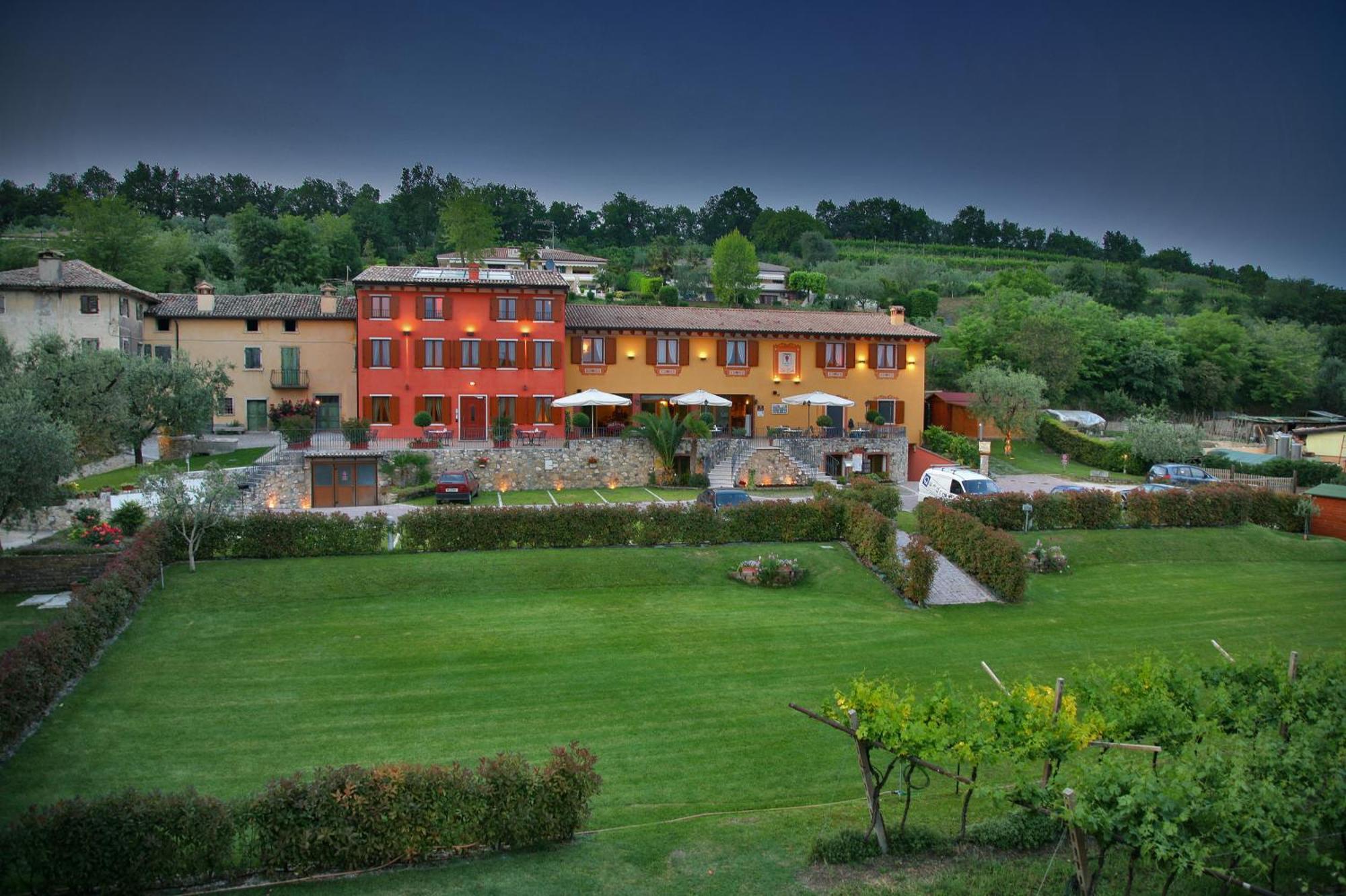 Bed and Breakfast La Zerla à Bardolino Extérieur photo