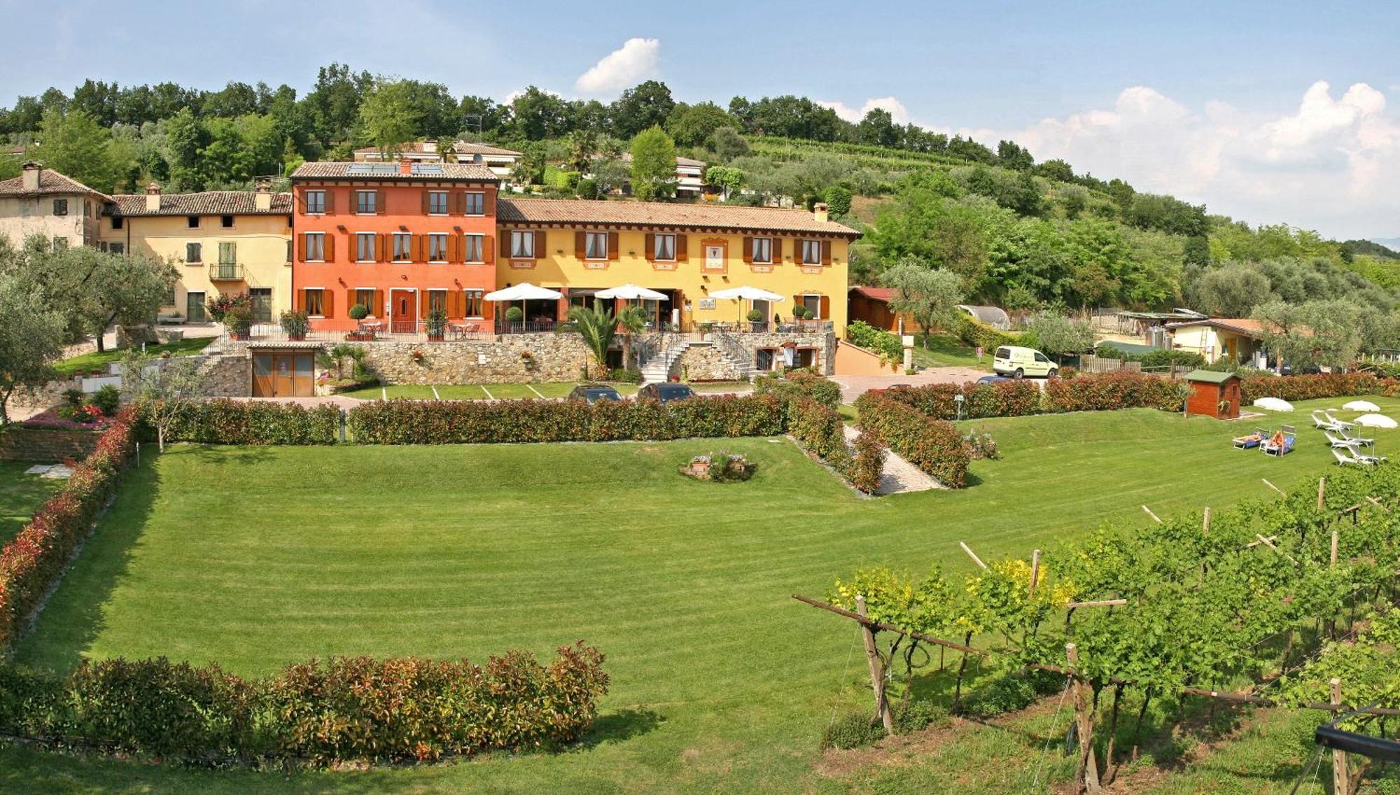 Bed and Breakfast La Zerla à Bardolino Extérieur photo