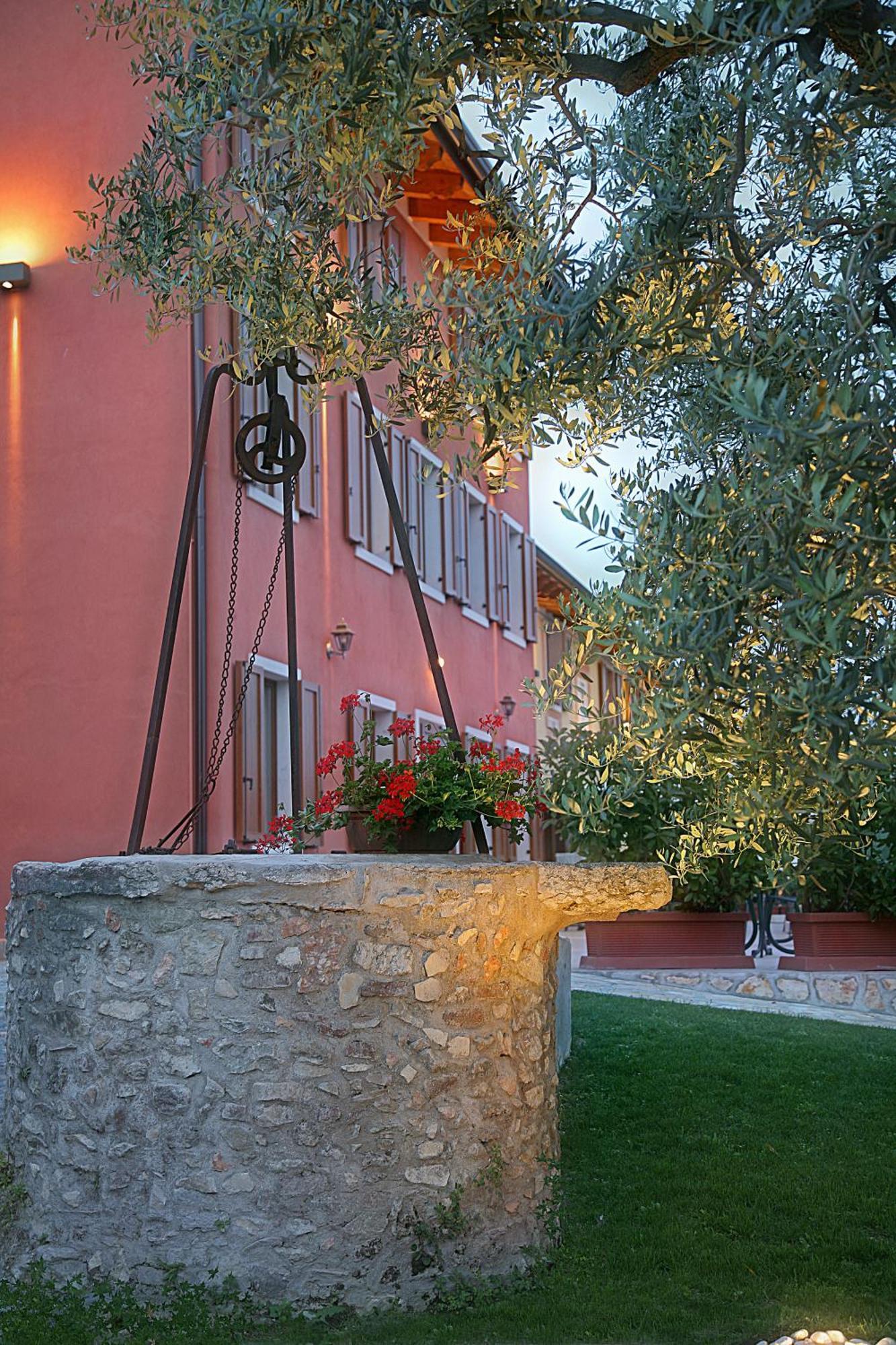 Bed and Breakfast La Zerla à Bardolino Extérieur photo