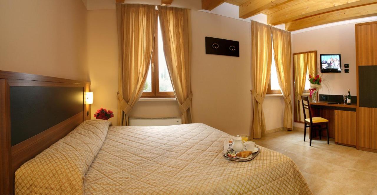 Bed and Breakfast La Zerla à Bardolino Chambre photo